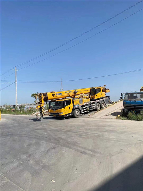 韩城市吊车作业时，可能会产生哪些额外收费项目？