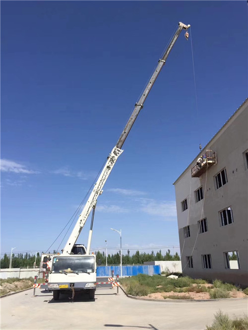 韩城市“轻装强干”—— 吊车的 “轻量化臂架” 技术